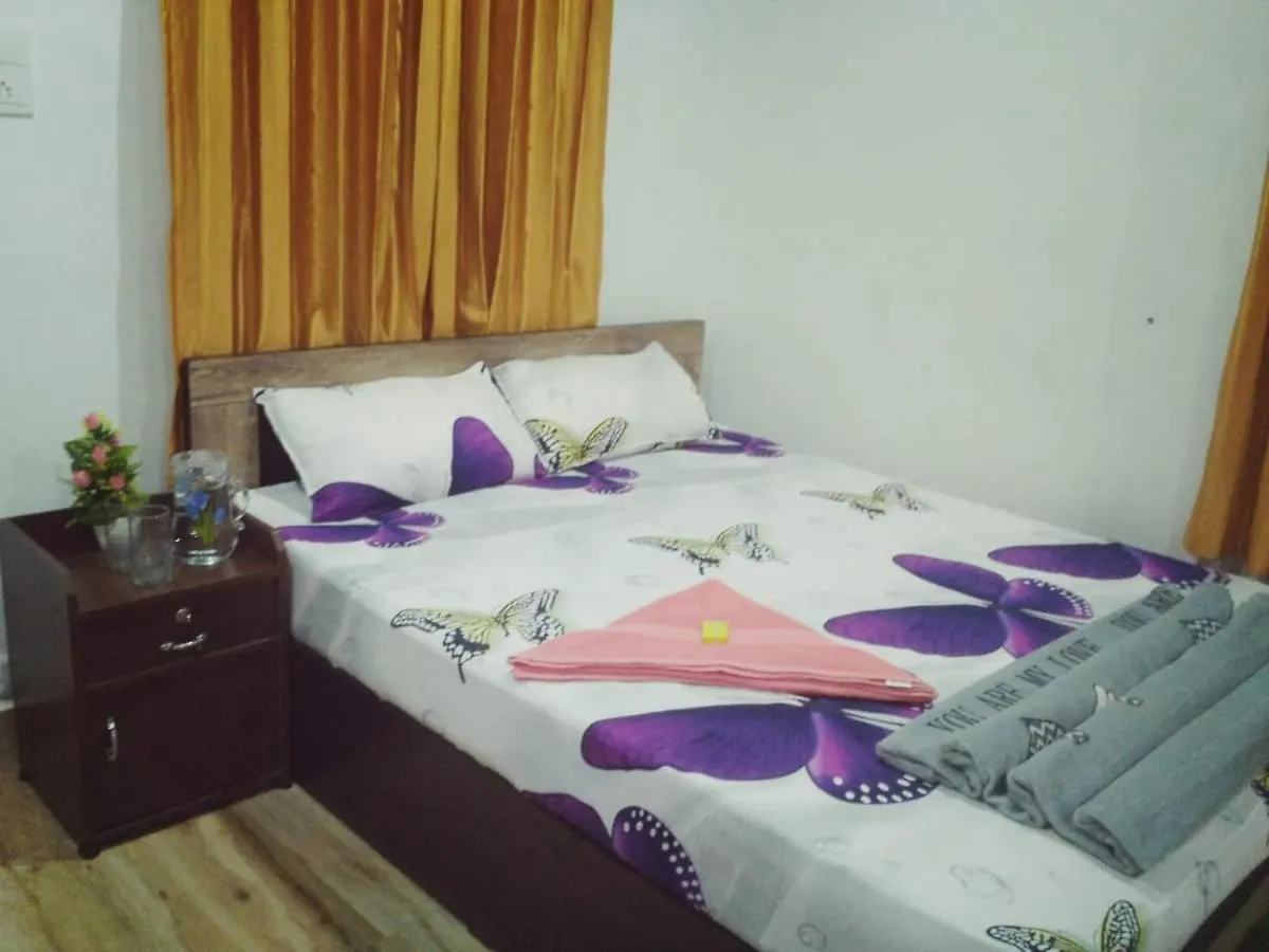 Nesta Holidays Appartamento Vagamon Alloggio in famiglia